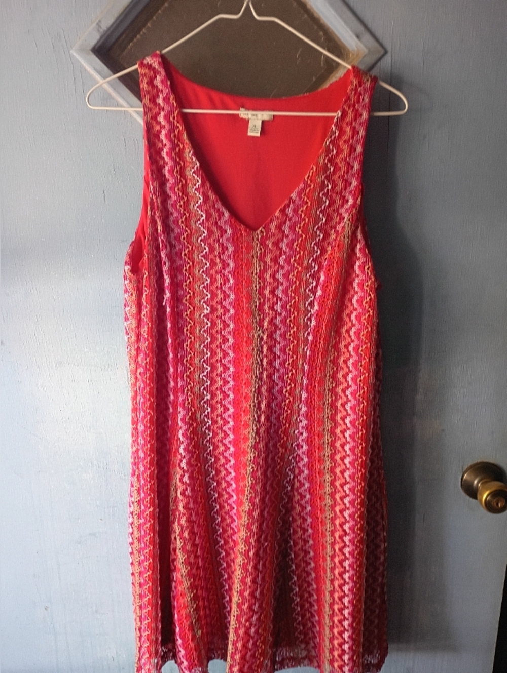 2 Women’s Dresses – Size XL  Brands: Established 1946 + Jennifer Lopez